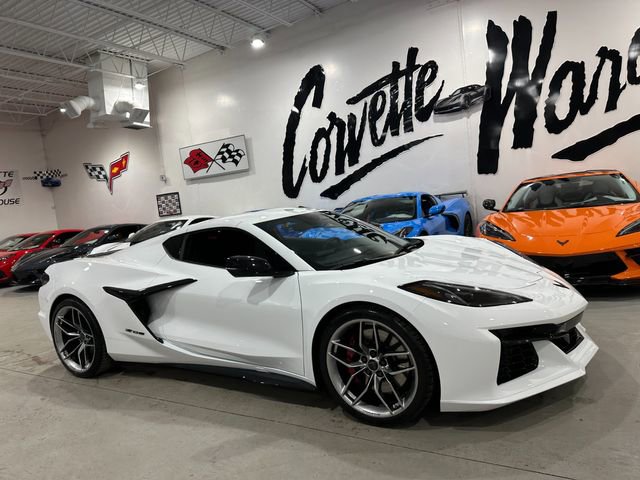 Used 2025 Chevrolet Corvette Z06 image 23