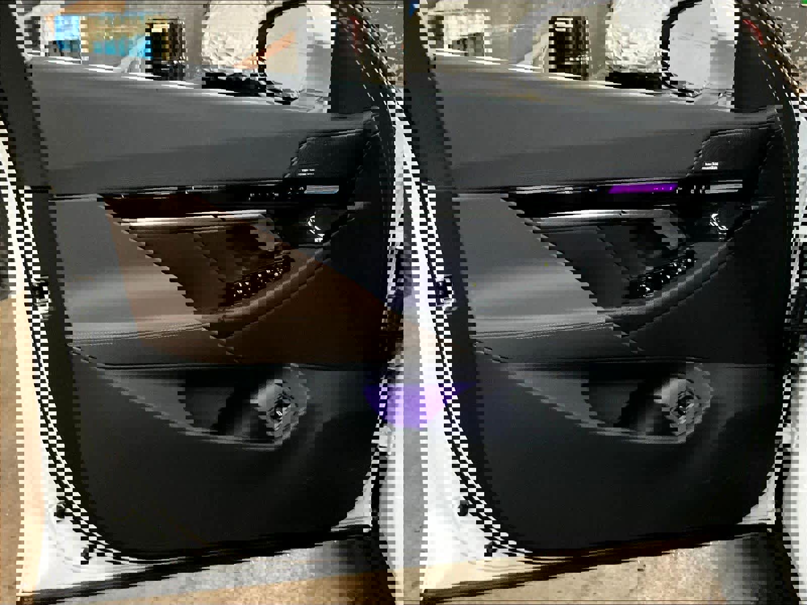 Used 2026 BMW 530i w/ Premium Package image 24