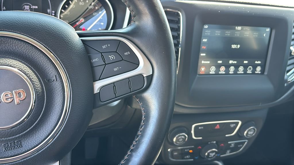 Used 2020 Jeep Compass Latitude w/ Cold Weather Group image 18