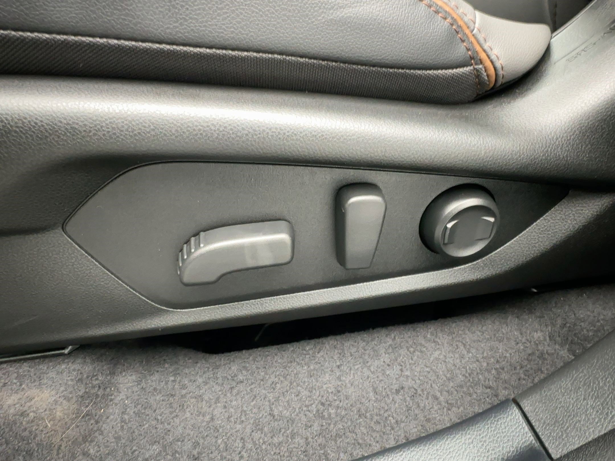 Used 2025 Subaru Forester Sport image 14