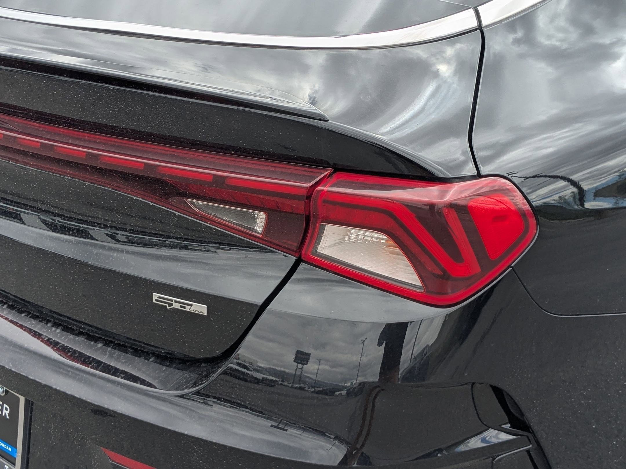 Used 2023 Kia K5 GT-Line image 12