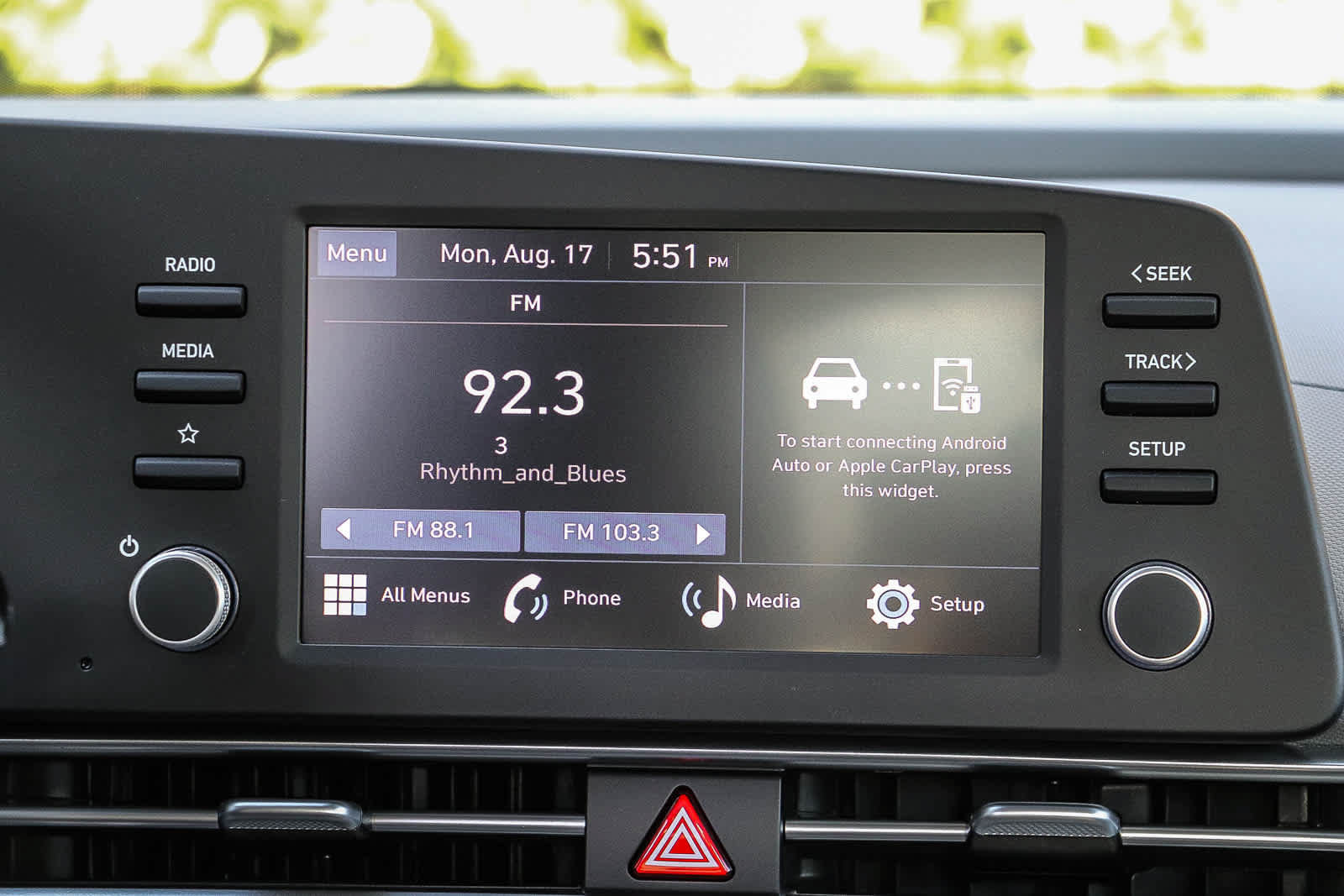 New 2026 Hyundai Elantra Sport FWD image 15