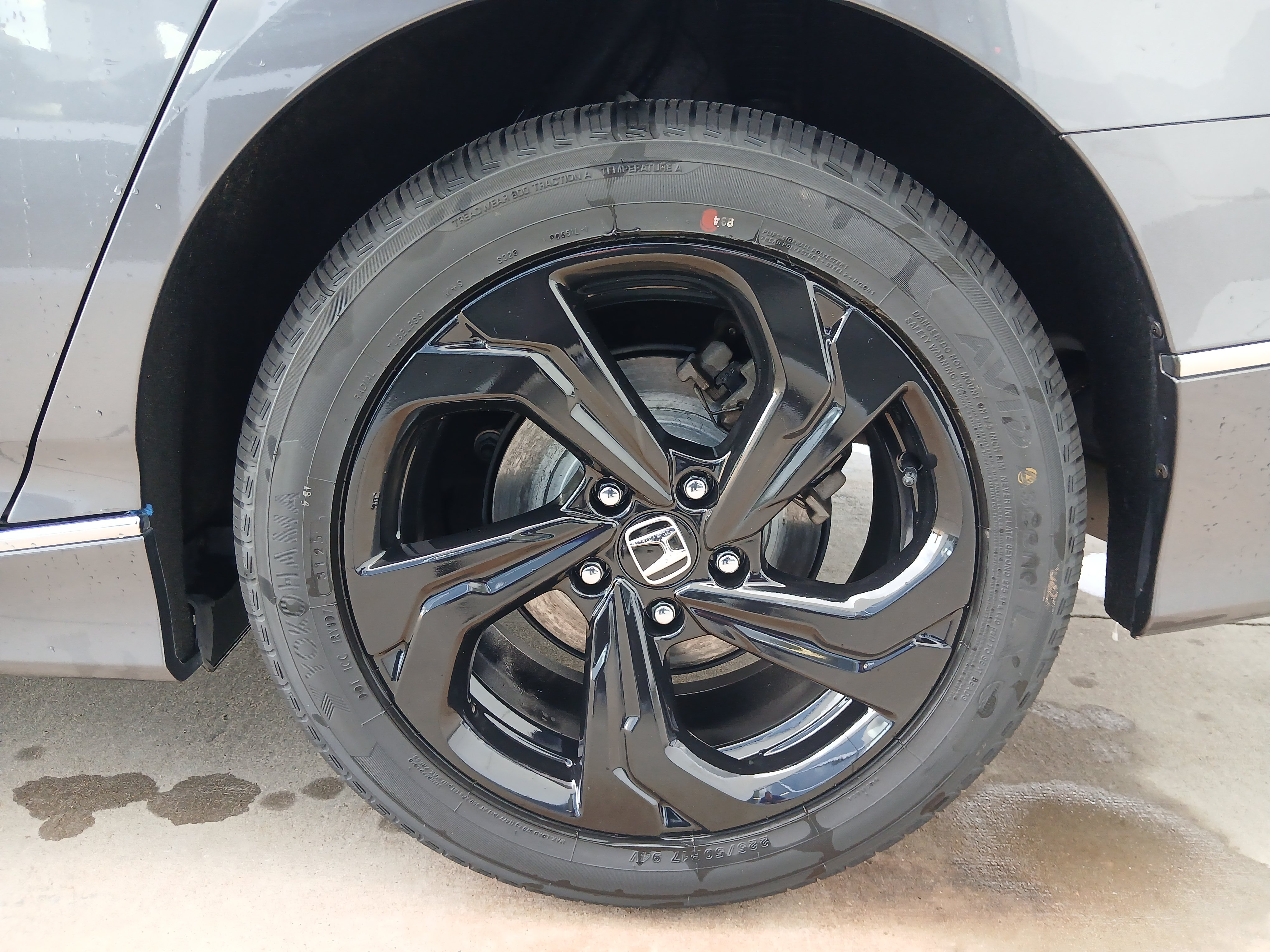 Used 2019 Honda Accord EX image 16