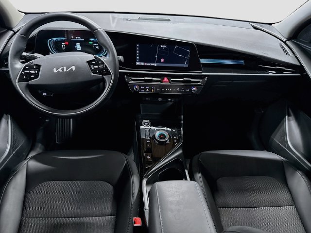 Certified 2025 Kia Niro EX w/ EX Cold Weather Package FWD image 23