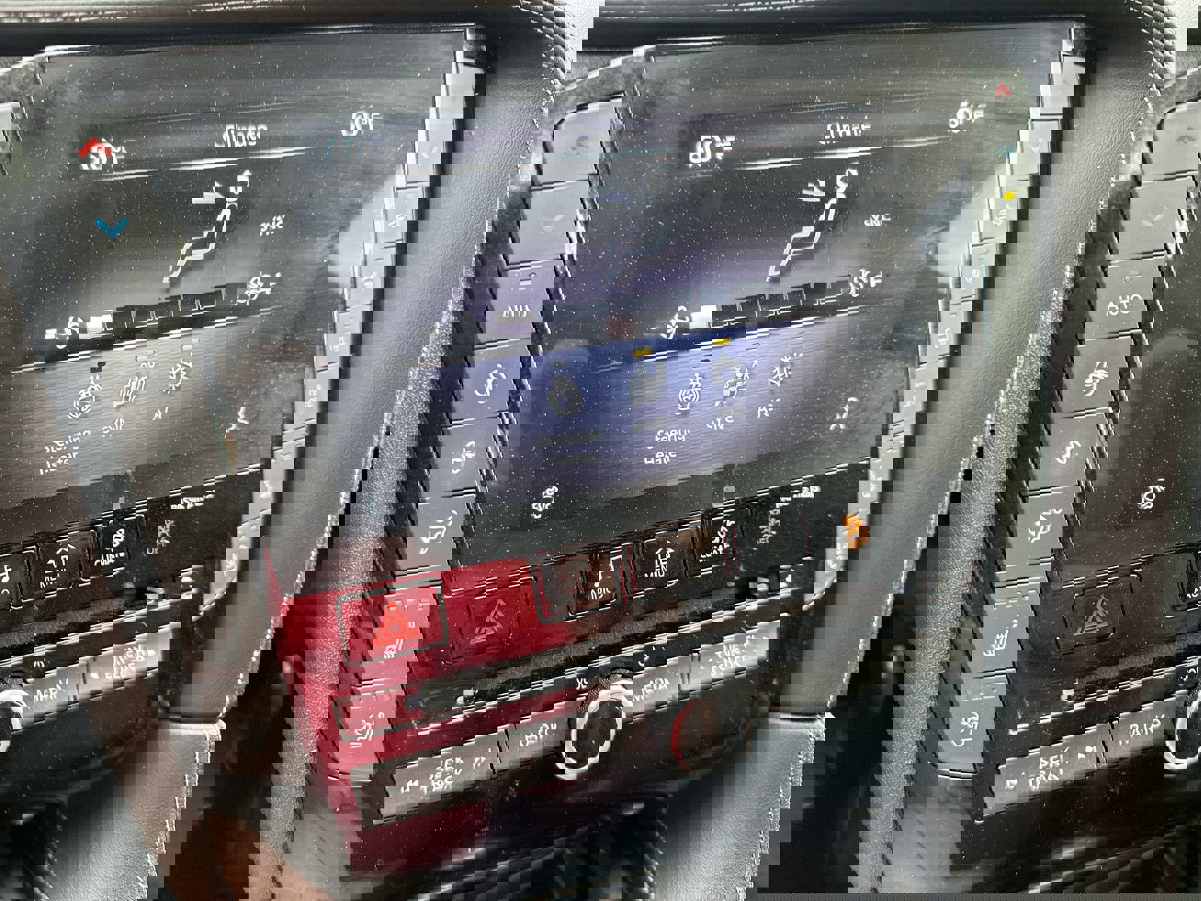 Used 2022 INFINITI QX55 Essential w/ Proactive Package image 19