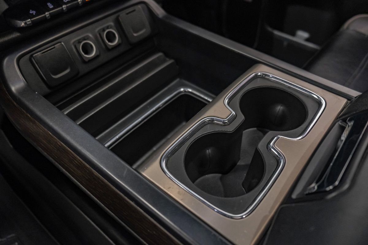 Used 2018 GMC Sierra 3500 Denali w/ Duramax Plus Package image 22