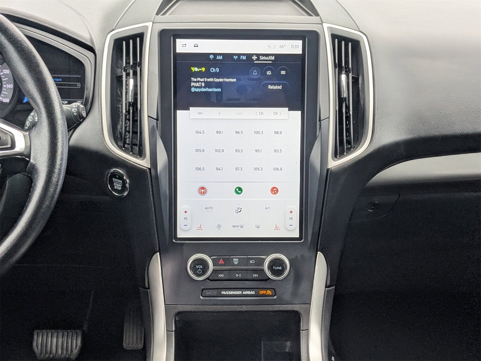 Used 2023 Ford Edge SEL image 18