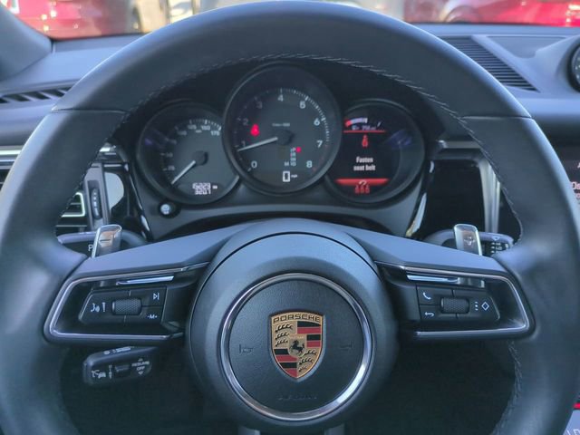 Used 2025 Porsche Macan image 31