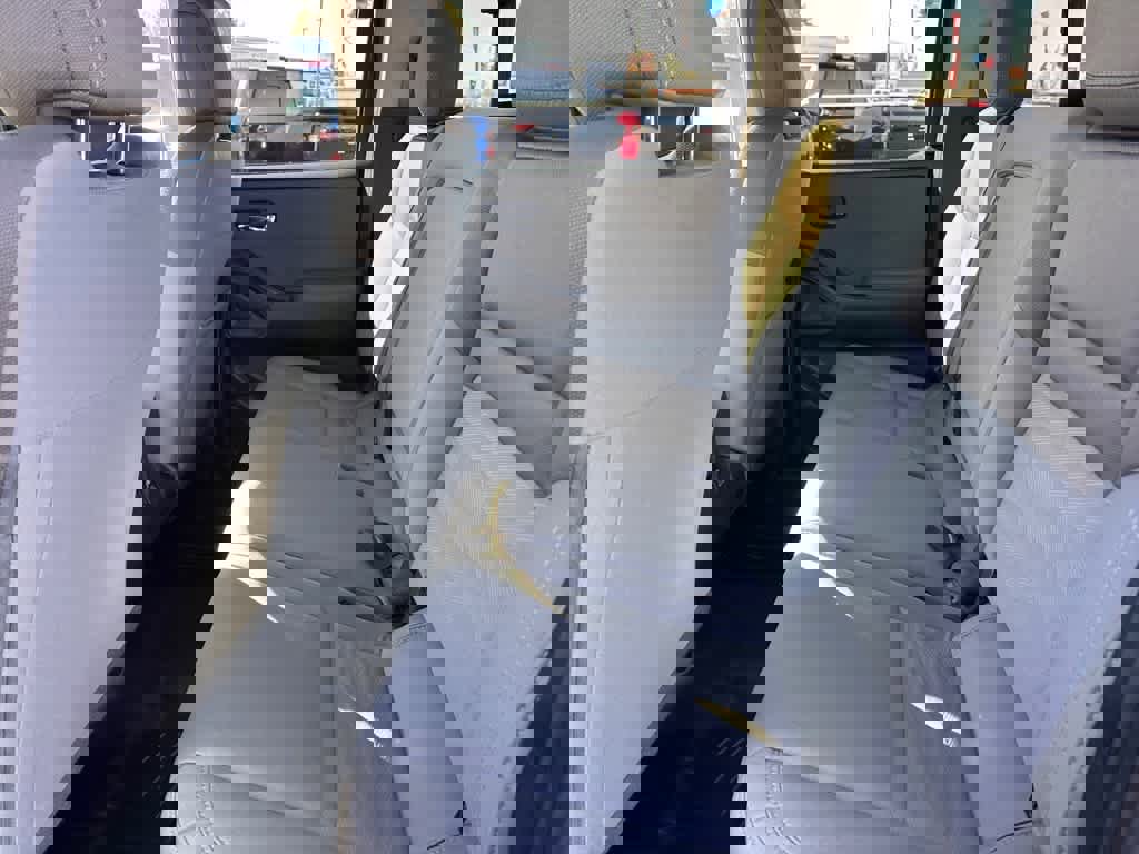 Used 2023 Nissan Frontier SV w/ SV Convenience Package image 11