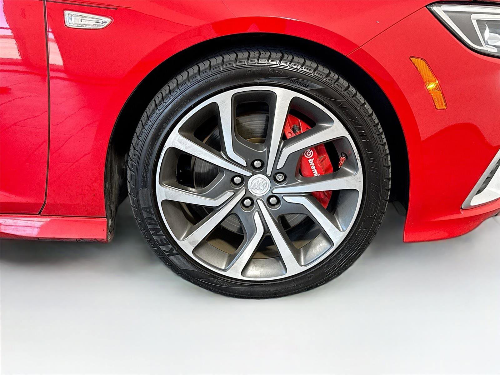 Used 2018 Buick Regal GS w/ Driver Confidence Package #2 image 31