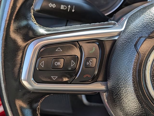 Used 2021 Jeep Wrangler Unlimited Sahara AWD/4WD image 21