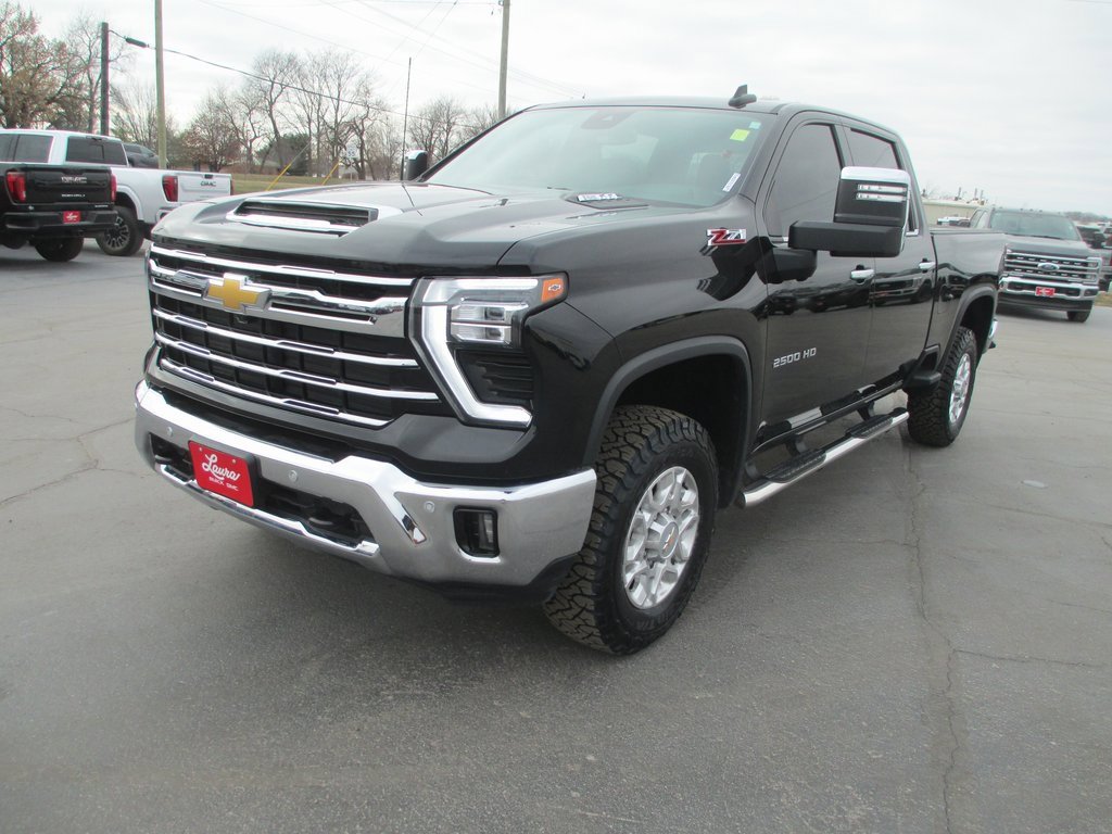 Certified 2024 Chevrolet Silverado 2500 LTZ w/ LTZ Convenience Package image 11