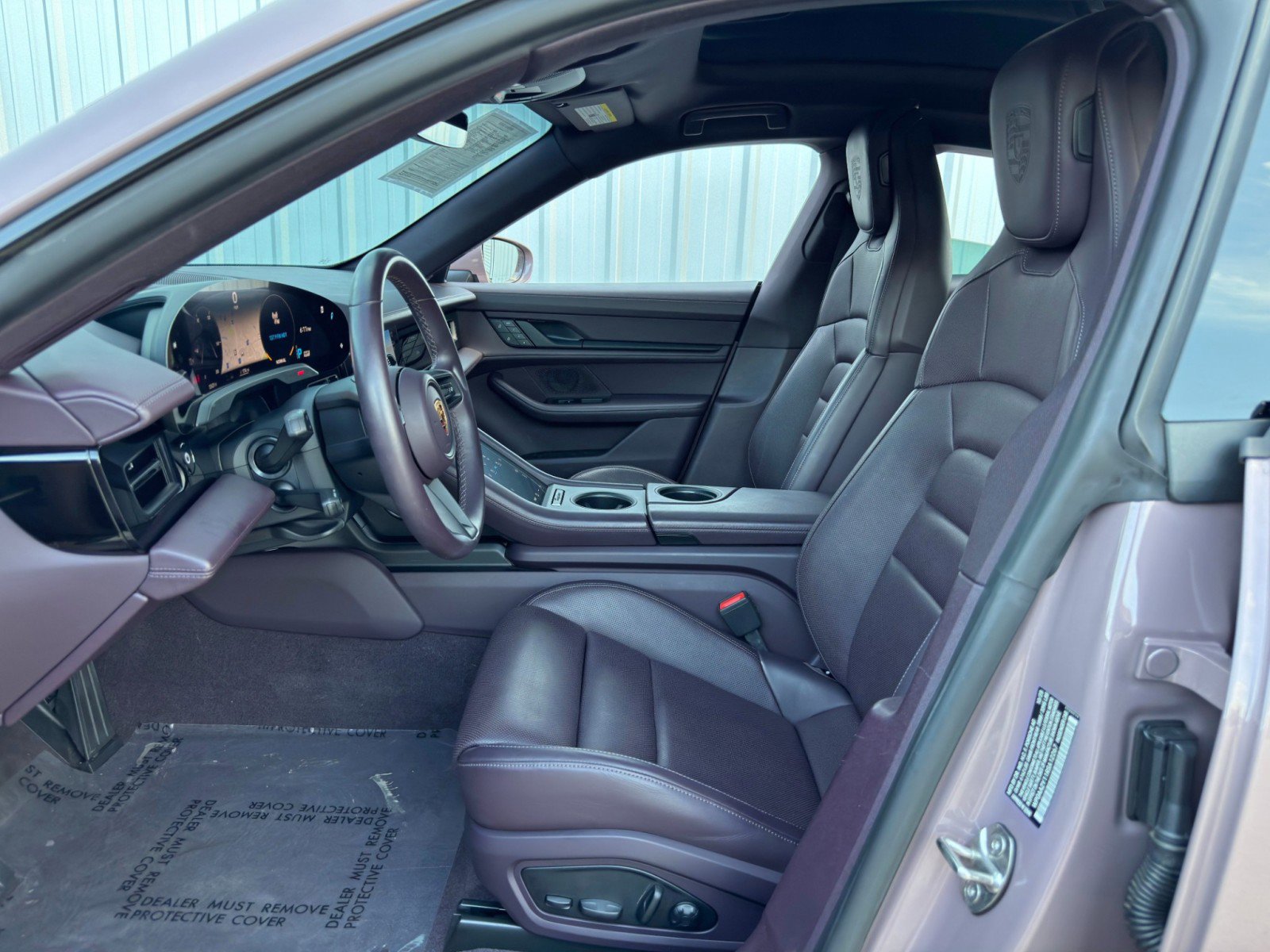 Used 2024 Porsche Taycan image 17