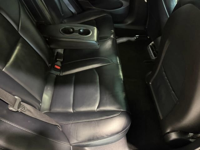 Used 2018 Tesla Model 3 Long Range image 25