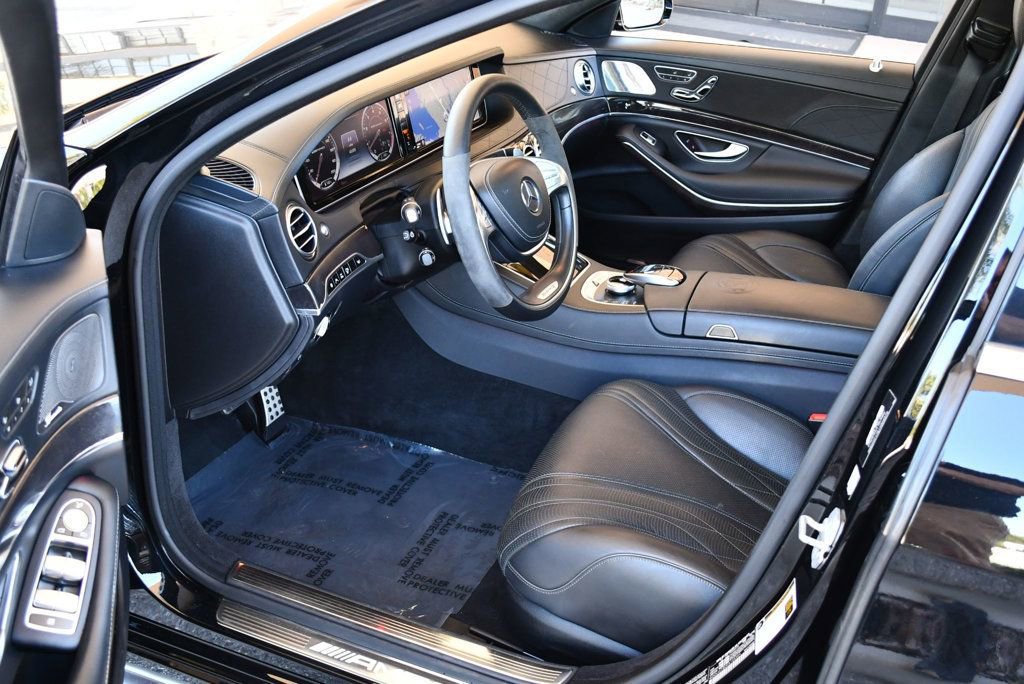 Used 2015 Mercedes-Benz S 63 AMG 4MATIC Sedan image 15