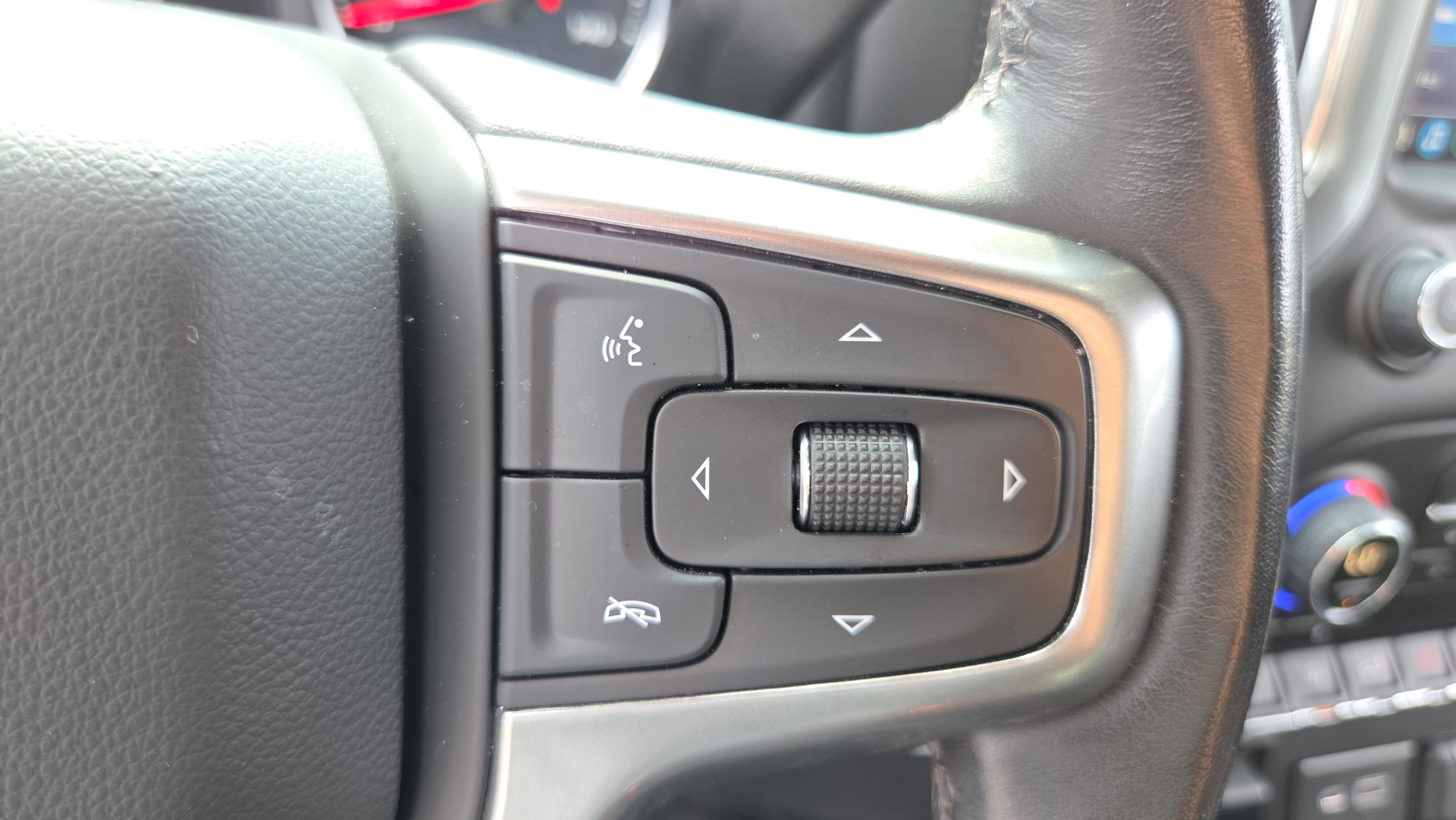 Used 2021 Chevrolet Silverado 1500 RST AWD/4WD image 28