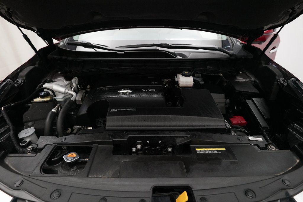 Certified 2024 Nissan Murano Platinum w/ Cargo Package image 3