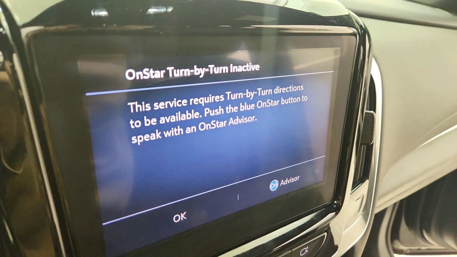 Used 2023 Chevrolet Traverse LT image 28