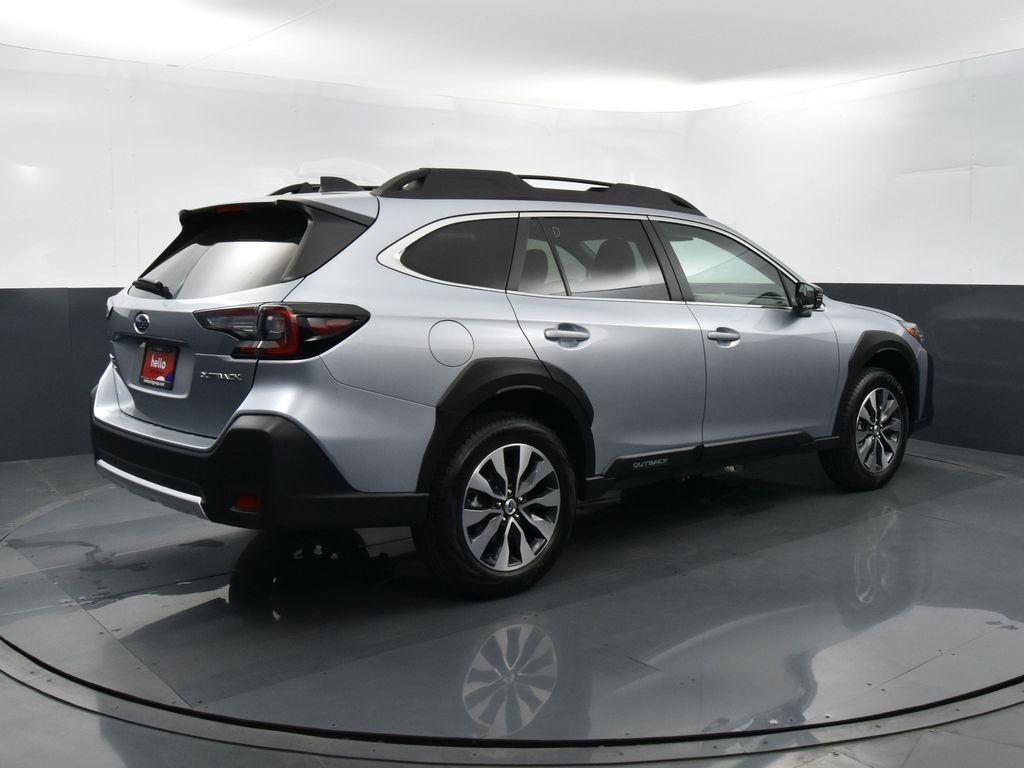New 2025 Subaru Outback Limited image 30