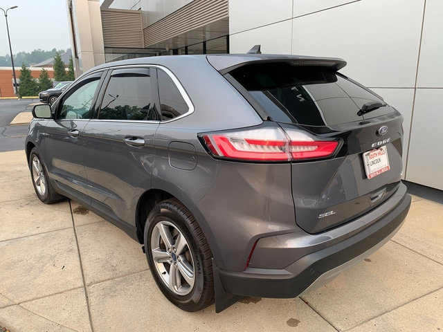 Used 2022 Ford Edge SEL w/ Convenience Package AWD/4WD image 3