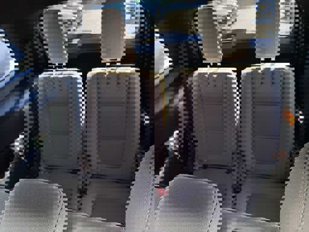 Used 2019 Ford Explorer XLT w/ Class III Trailer Tow Package image 16