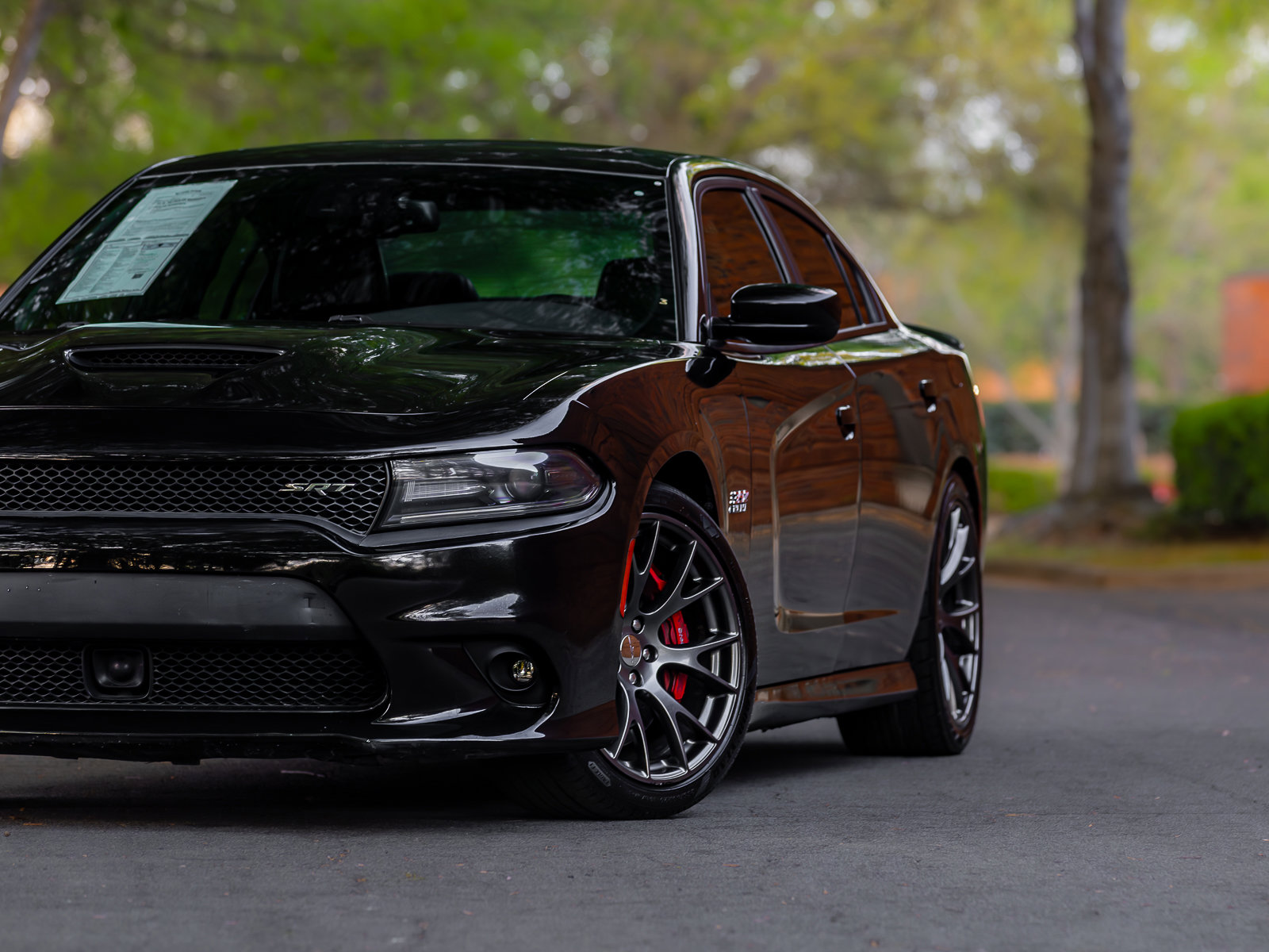Used 2016 Dodge Charger SRT w/ Harman/Kardon Audio Group image 28