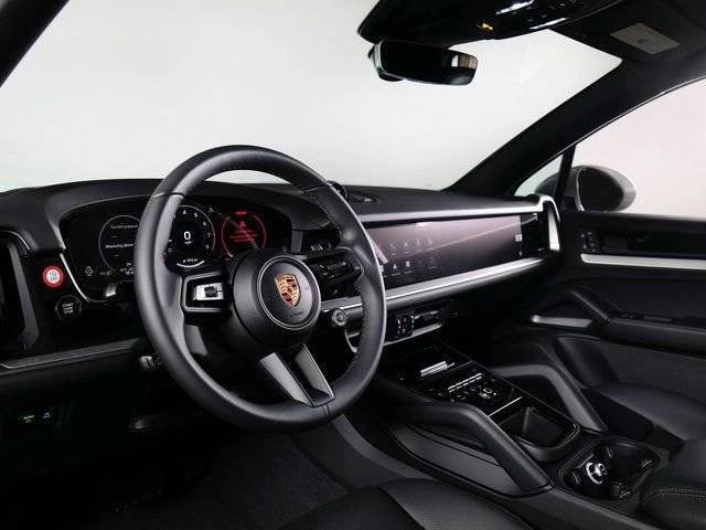 New 2026 Porsche Cayenne AWD/4WD image 4
