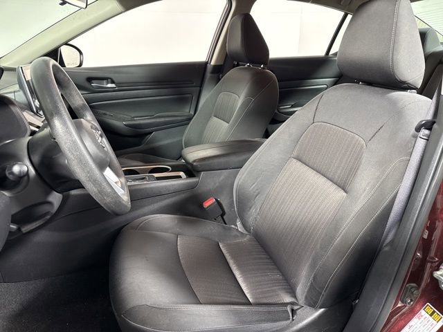 Used 2024 Nissan Altima 2.5 SV image 14