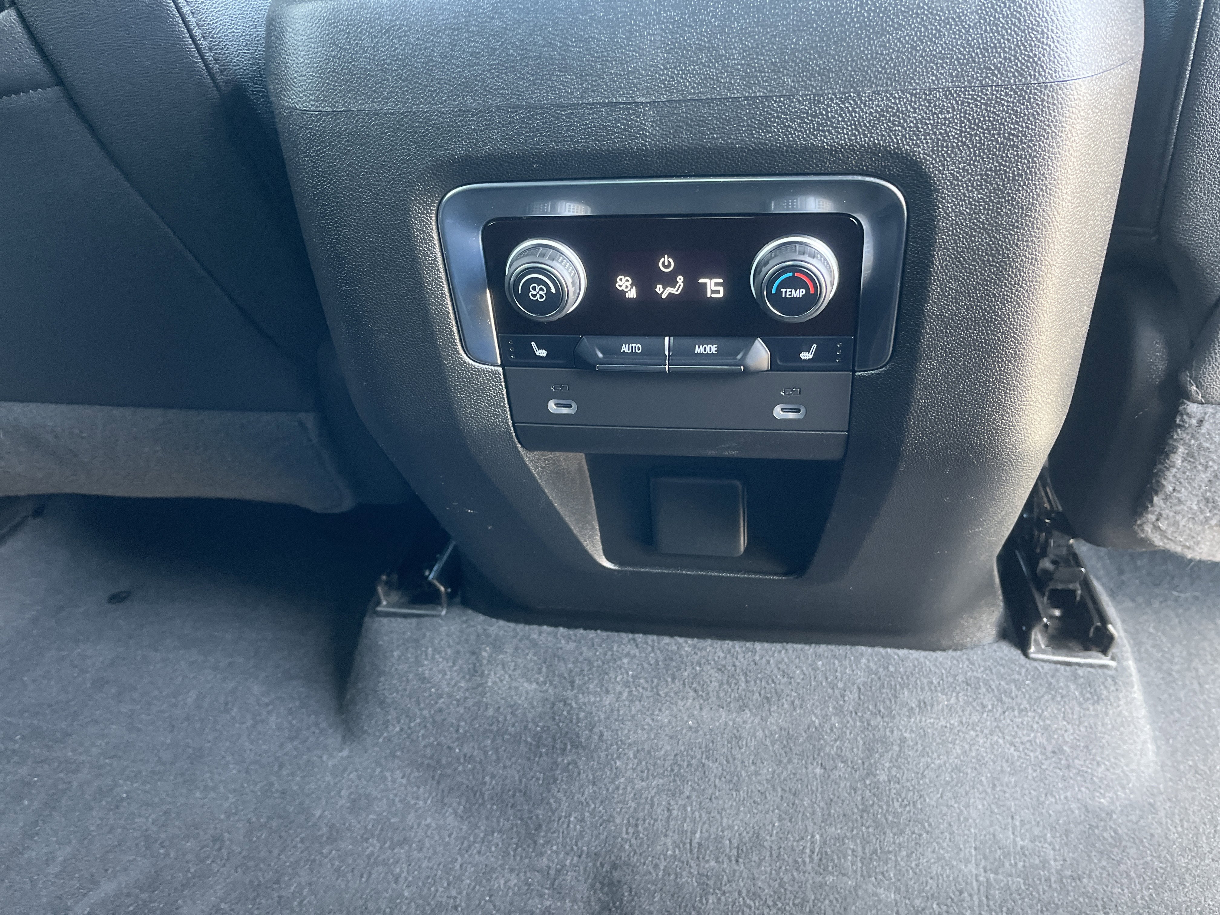 Used 2022 Chevrolet Tahoe RST w/ Luxury Package image 20