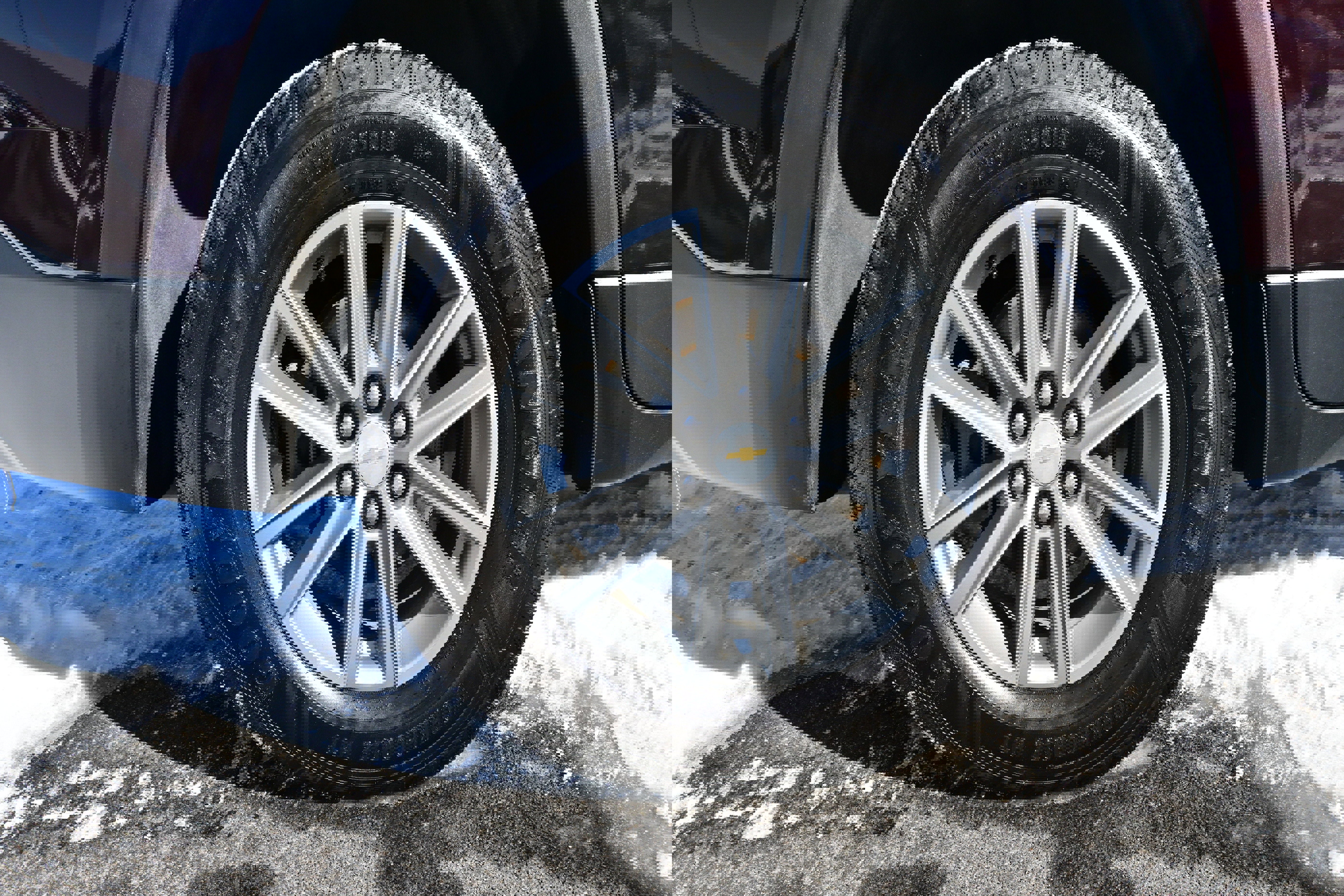 Used 2023 Chevrolet Traverse LT image 12