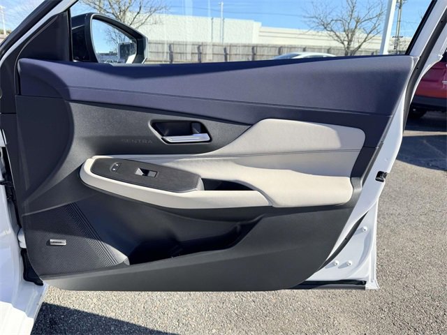 New 2026 Nissan Sentra SL w/ Floor Mat Package image 8