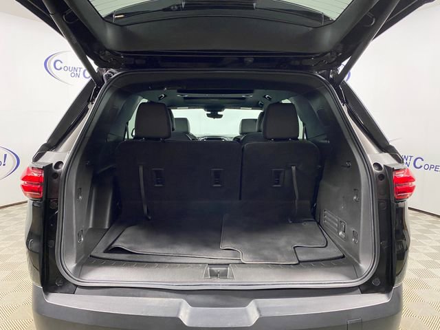 Used 2023 Chevrolet Traverse RS AWD/4WD image 25