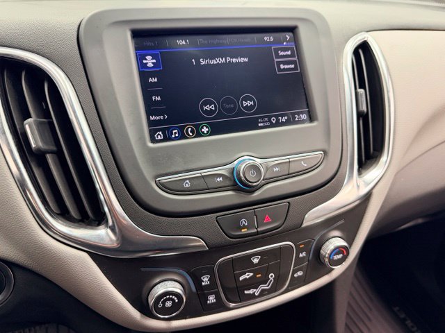 Certified 2022 Chevrolet Equinox LS w/ LS Convenience Package AWD/4WD image 11