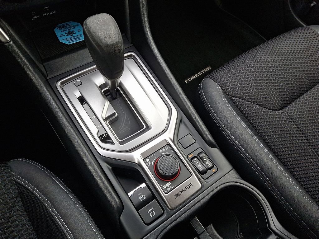 Used 2023 Subaru Forester Premium image 17