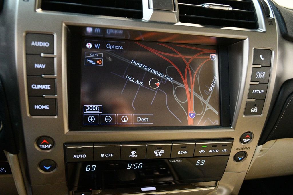 Used 2021 Lexus GX 460 Premium w/ Accessory Package AWD/4WD image 7