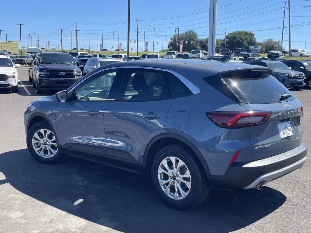 Certified 2024 Ford Escape Active FWD image 5