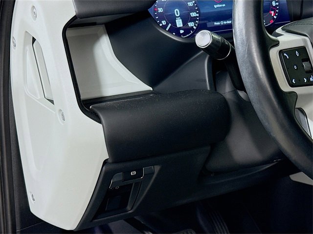 Certified 2022 Land Rover Defender 110 X-Dynamic HSE image 10