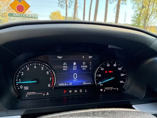 Used 2024 Ford Explorer XLT w/ Equipment Group 202A image 32