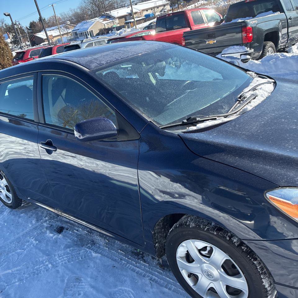 Used 2010 Toyota Matrix S image 9
