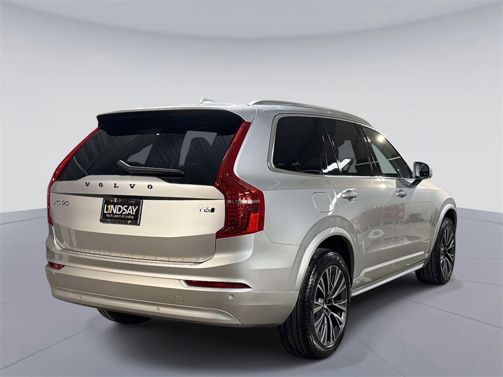 Used 2022 Volvo XC90 T6 Momentum w/ Climate Package image 10