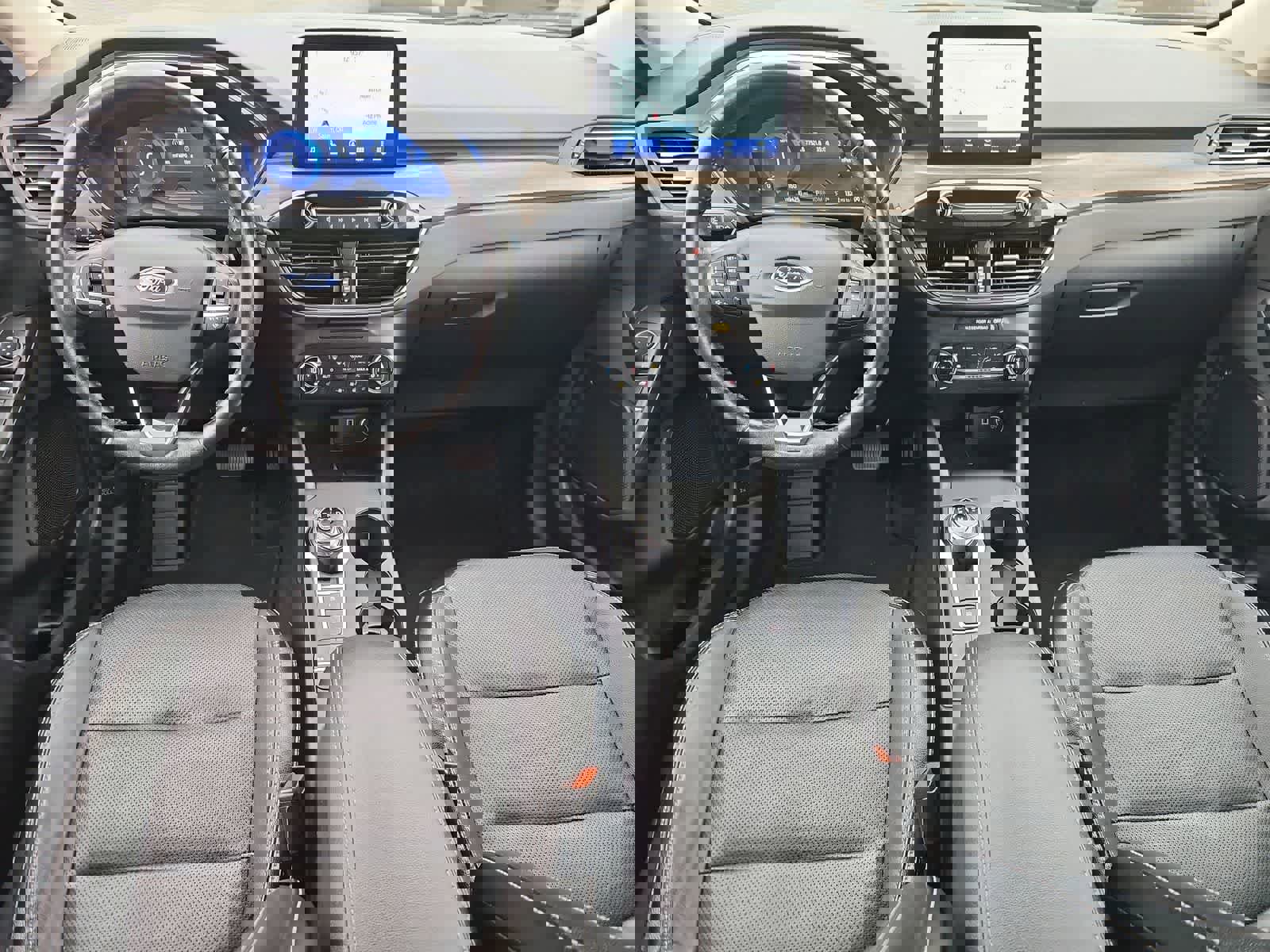 Used 2020 Ford Escape Titanium image 15