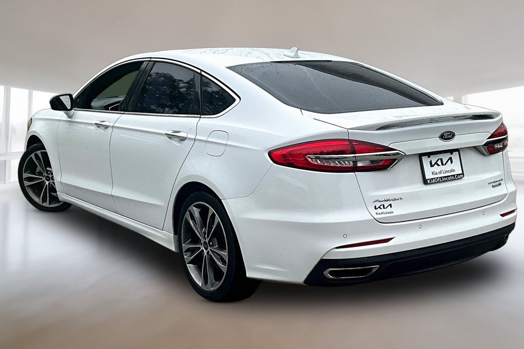 Used 2019 Ford Fusion Titanium AWD/4WD image 4