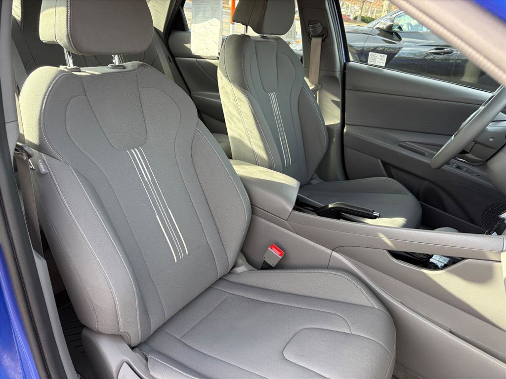 Certified 2024 Hyundai Elantra SEL image 16