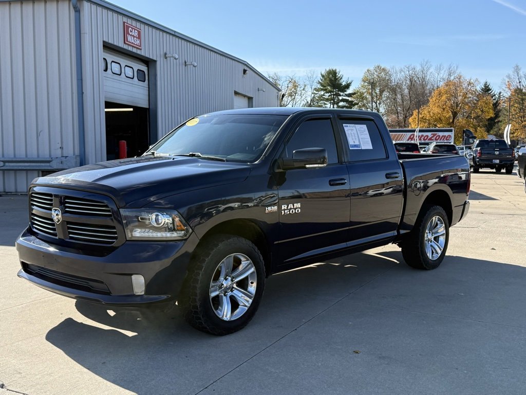 Used 2017 RAM 1500 Sport w/ Comfort Group image 3