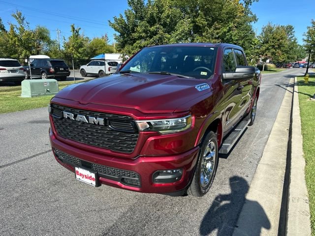 Used 2025 RAM 1500 Big Horn AWD/4WD image 7