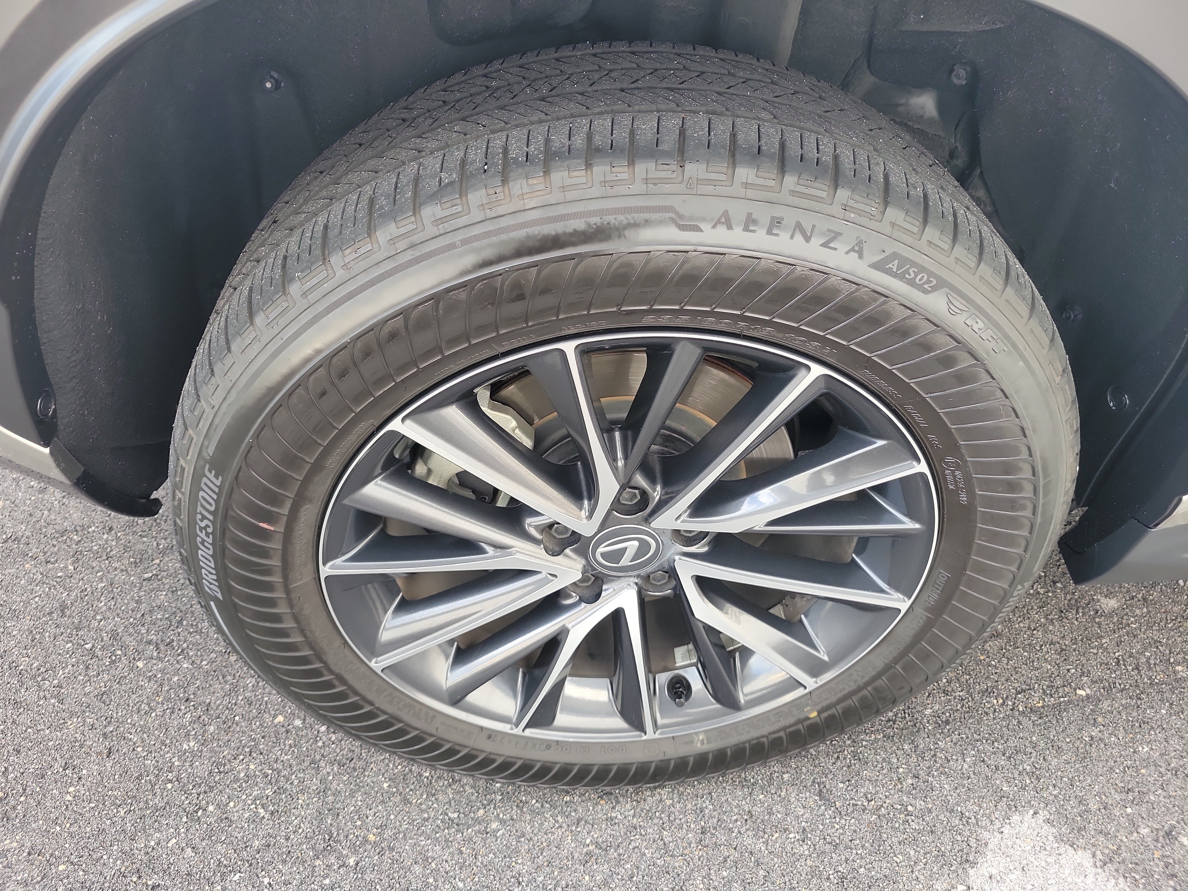 Certified 2024 Lexus NX 250 FWD w/ Towing Package (2000 Lbs) image 7