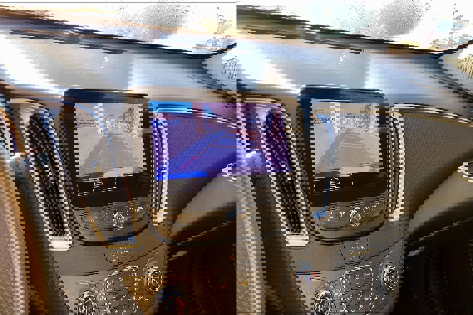 Used 2023 Chevrolet Malibu LT image 28