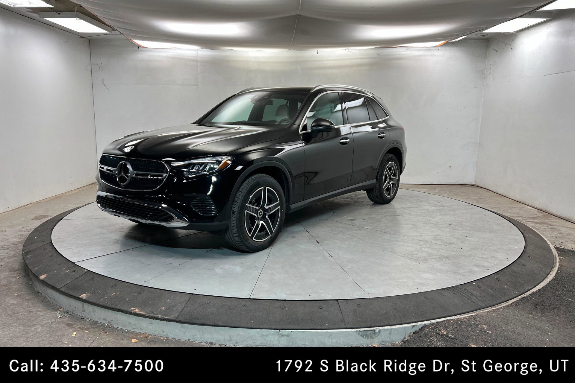 New 2026 Mercedes-Benz GLC 300 4MATIC image 1