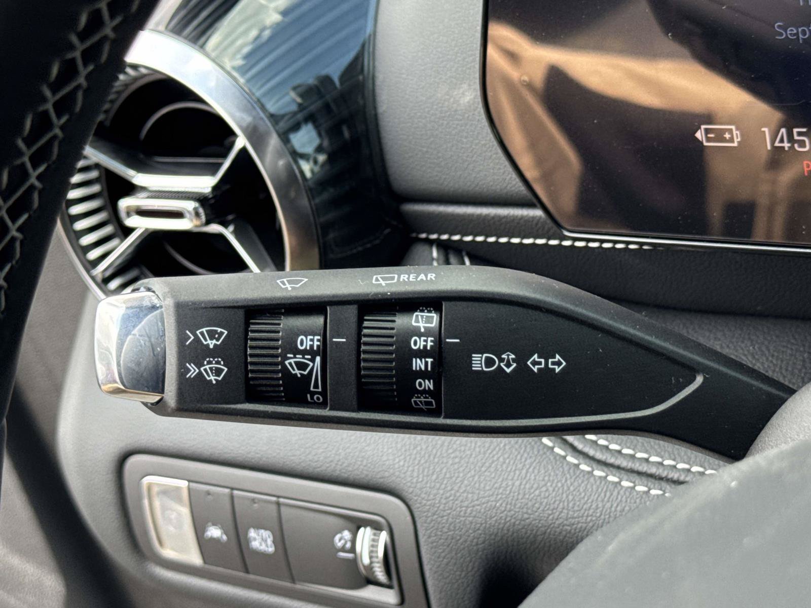 New 2025 Chevrolet Blazer EV LT AWD/4WD image 10