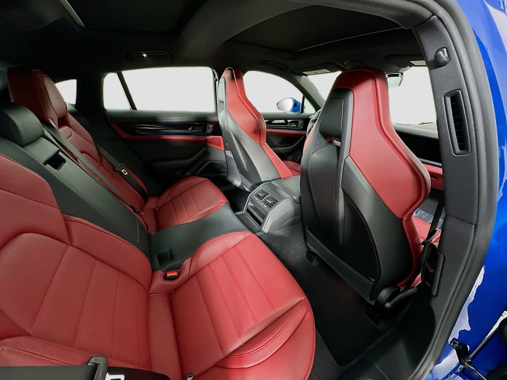 New 2026 Porsche Panamera RWD image 30
